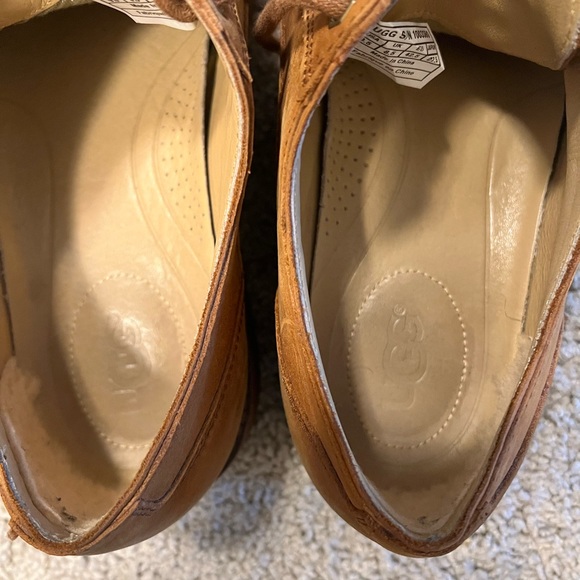 UGG Men’s Oxford Lace Up Shoe - Picture 7 of 7